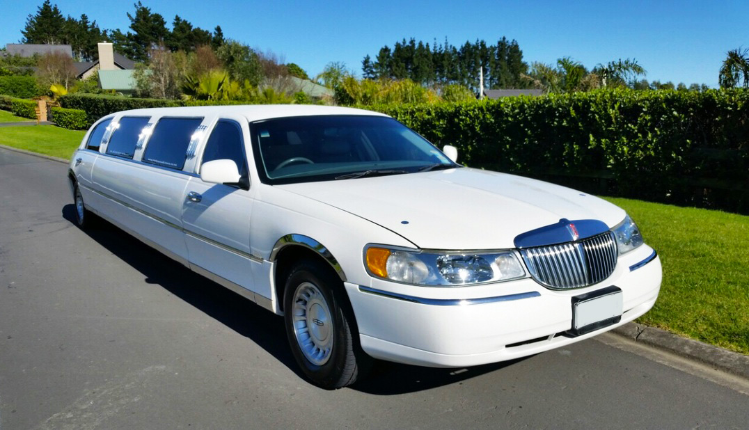 Auckland Lincoln limousine tours